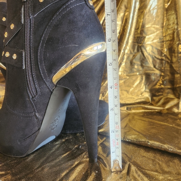 G by Guess Booties - Picture 11 of 11